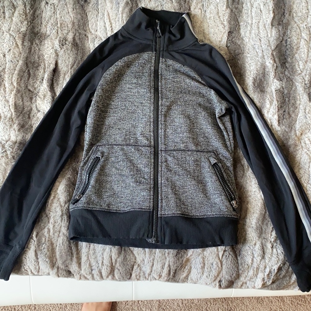 Athleta girls zip up